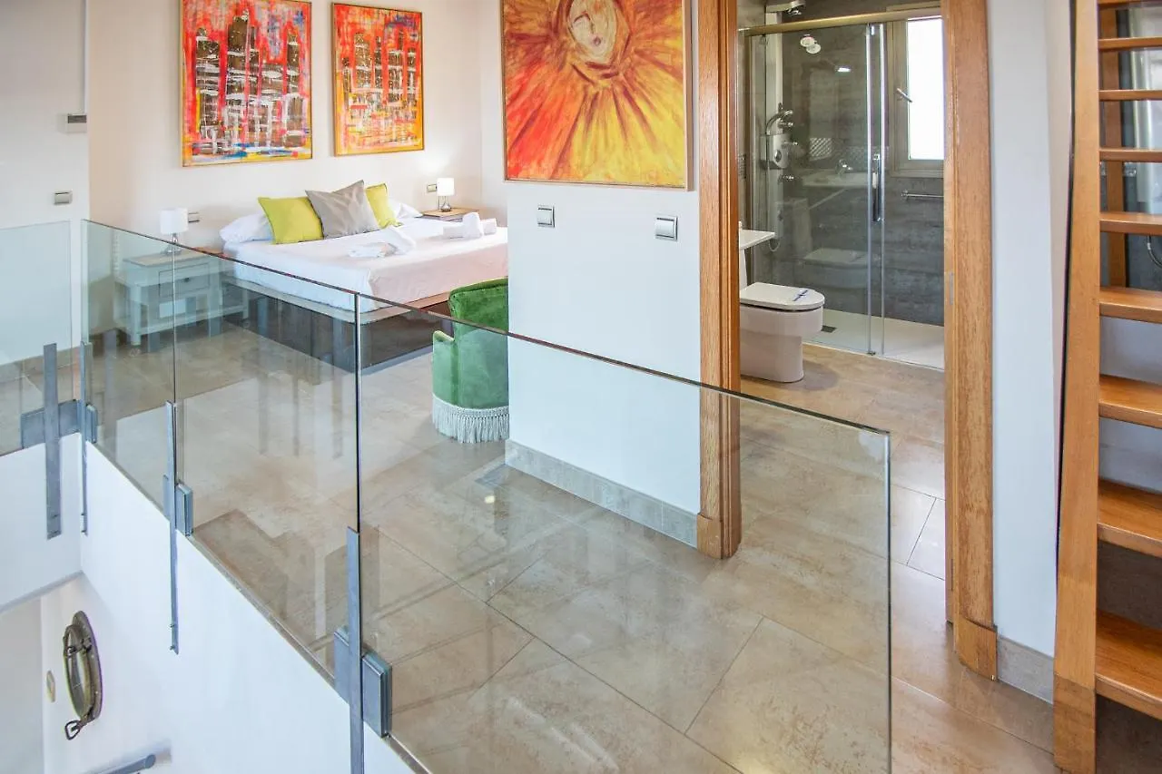 Loft Space - Time in Cádiz 0*, Cadice Spagna
